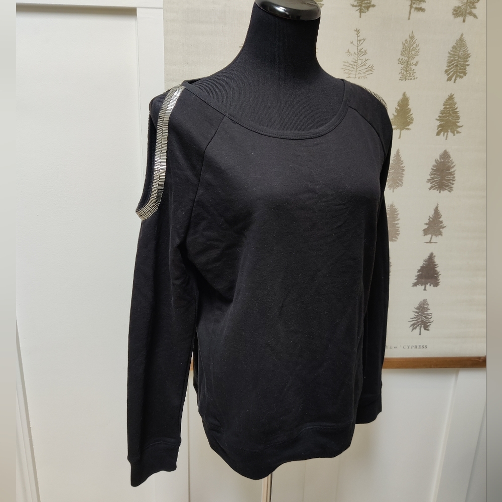 Shoulder Cut Out - Guess Sweatshirt